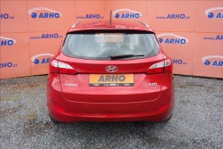 Hyundai i30 1,6 i, ČR, 1 MAJ., SERVIS.KN.