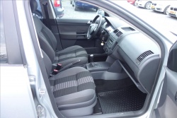 Volkswagen Polo 1,4 i 59 KW, AC, COMFORTLINE.